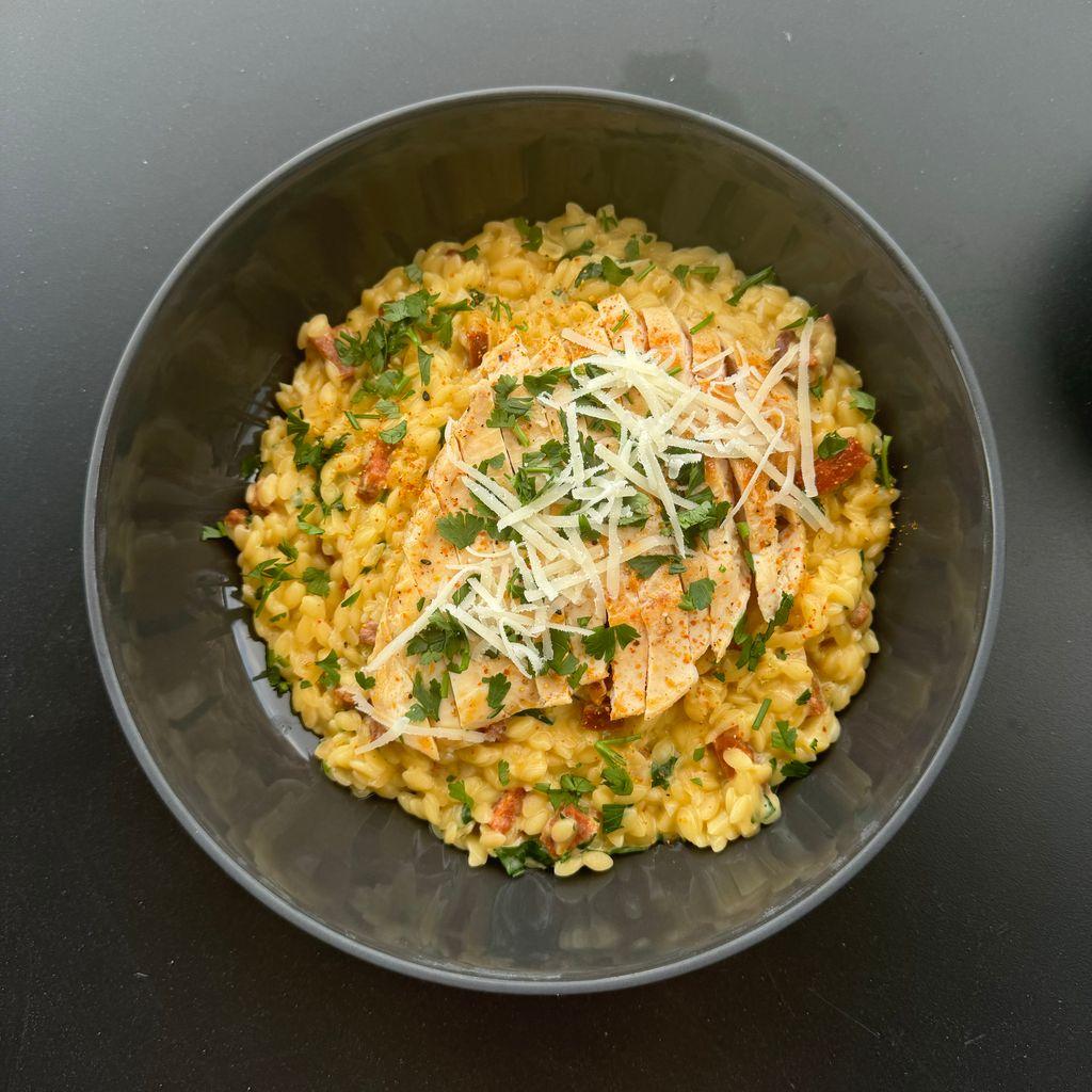 Orzo met chorizo en kip